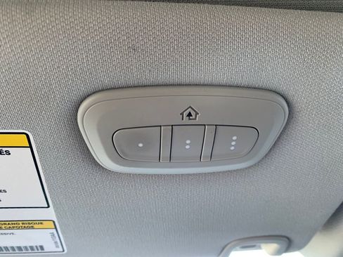 Used 2019 Jeep Cherokee Limited image 26