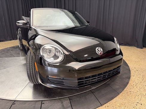 Used 2013 Volkswagen Beetle 2.5 FWD image 14