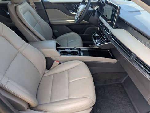 Certified 2023 Lincoln Corsair AWD w/ Equipment Group 101A image 32