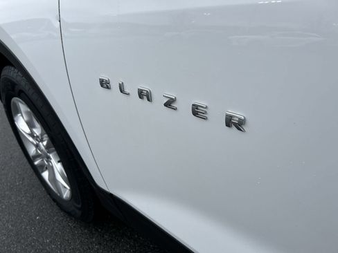 Used 2021 Chevrolet Blazer LT image 11