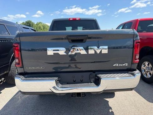Used 2026 RAM 2500 Big Horn AWD/4WD image 9
