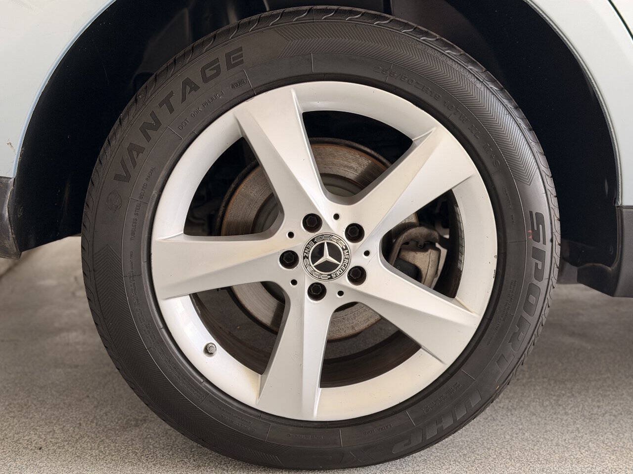 Used 2018 Mercedes-Benz GLE 350 4MATIC image 33