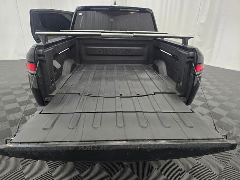 Used 2022 Rivian R1T Adventure image 11