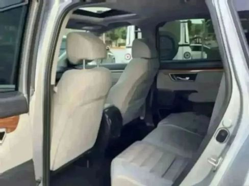 Used 2017 Honda CR-V EX image 19