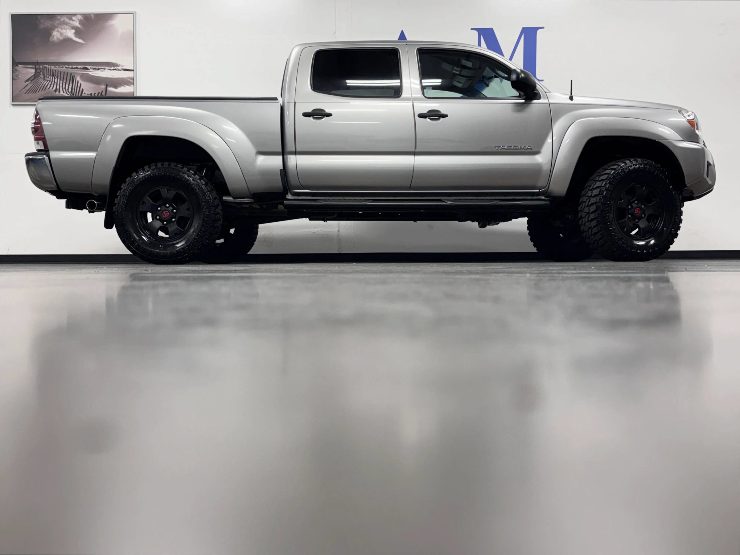 Used 2015 Toyota Tacoma 4x4 Double Cab w/ SR5 Package image 4