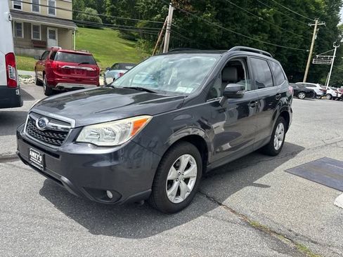 Used 2014 Subaru Forester 2.5i Touring AWD/4WD image 3