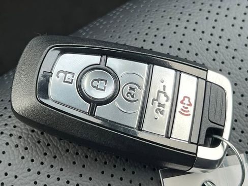 New 2026 Ford F150 Lariat w/ Equipment Group 502A High image 38