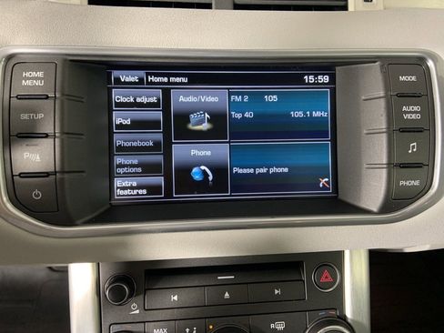 Used 2015 Land Rover Range Rover Evoque Pure Plus image 28