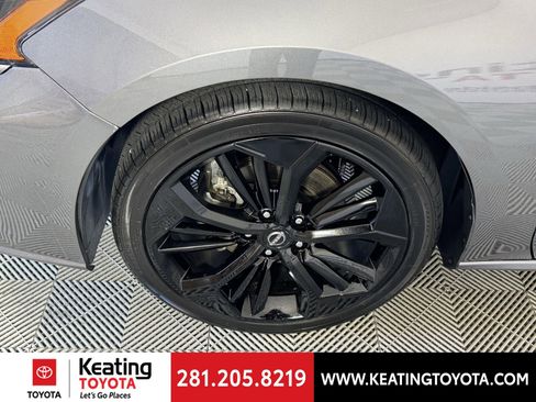 Used 2024 Nissan Altima 2.5 SR image 30