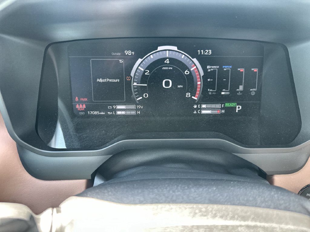 Used 2025 Toyota Tundra 1794 Edition AWD/4WD image 30