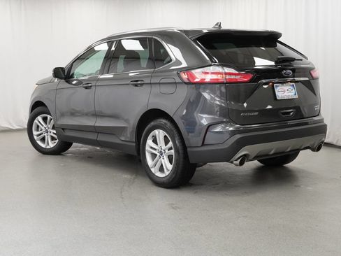 Used 2019 Ford Edge SEL w/ Equipment Group 201A FWD image 2