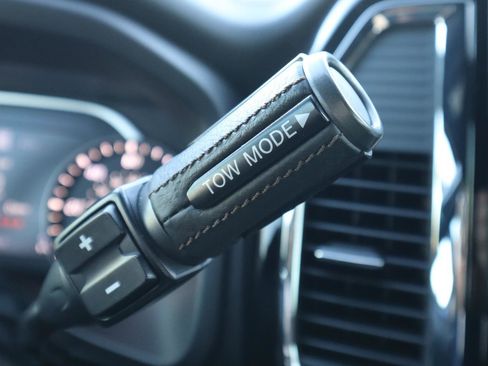 Used 2023 Nissan Titan Platinum Reserve w/ Moonroof Package image 34