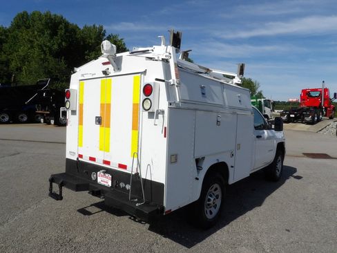 Used 2015 Chevrolet Silverado 3500 W/T RWD image 7