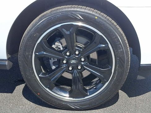 Certified 2023 Ford Expedition Limited AWD/4WD image 8
