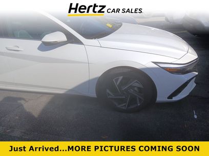 Used 2025 Hyundai Elantra Limited