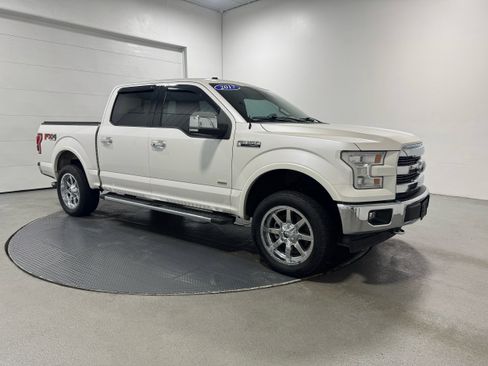 Used 2017 Ford F150 Lariat w/ Equipment Group 502A Luxury image 2