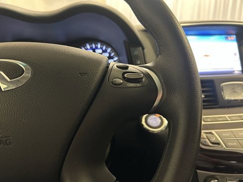 Used 2012 INFINITI M37 x w/ Premium Pkg image 11