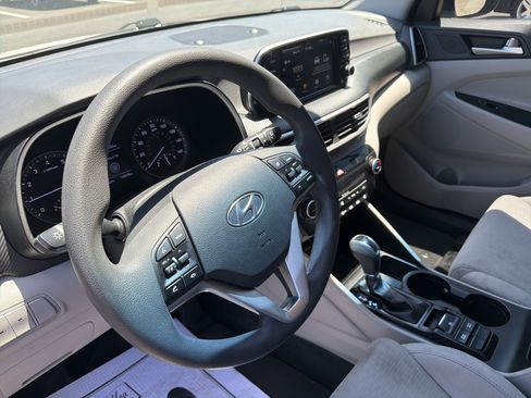 Used 2020 Hyundai Tucson SEL FWD image 31
