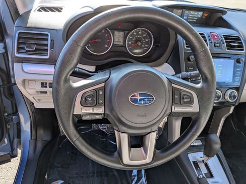 Used 2017 Subaru Forester 2.5i Premium image 15