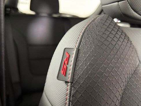 Used 2022 Chevrolet TrailBlazer RS FWD image 34