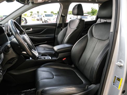 Used 2019 Hyundai Santa Fe AWD image 32