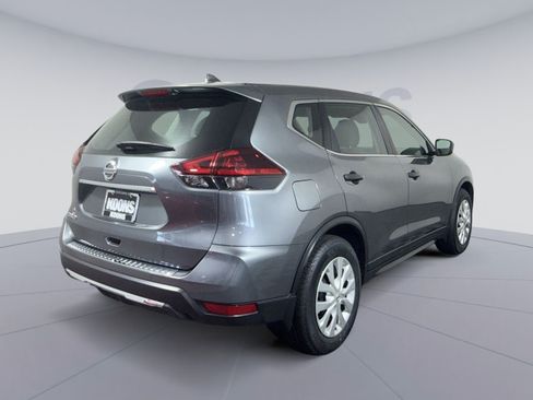 Used 2020 Nissan Rogue S FWD image 7