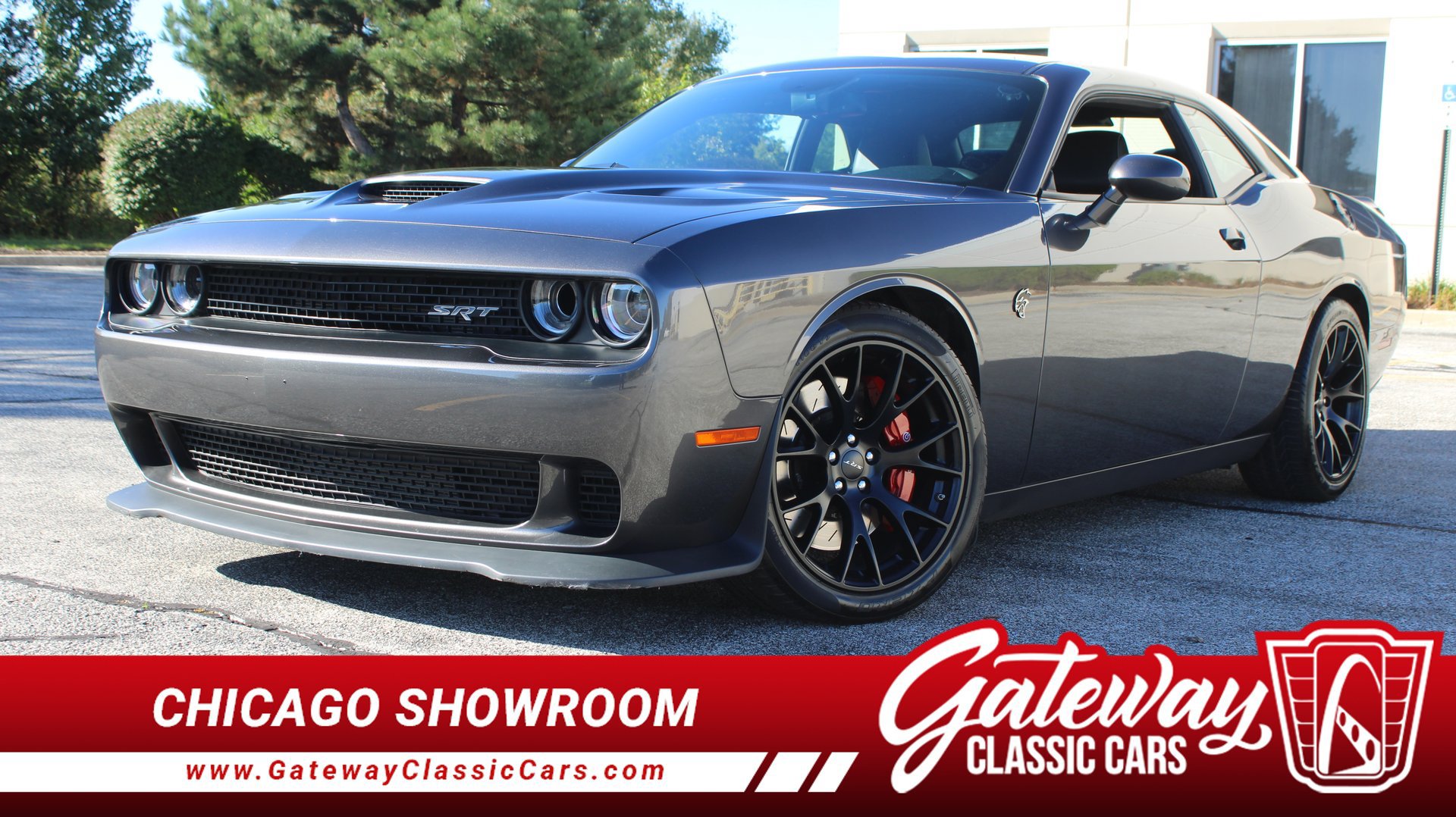 Used 2015 Dodge Challenger SRT Hellcat RWD image 1