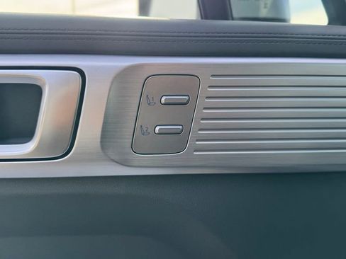 Used 2024 Hyundai Santa Fe Calligraphy image 17