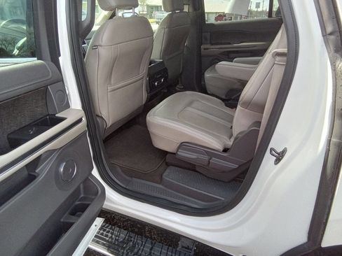Used 2019 Ford Expedition Max Limited w/ Texas Edition Package image 12