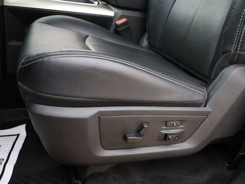 Used 2018 RAM 3500 Laramie w/ Cold Weather Group AWD/4WD image 22