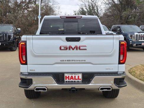 New 2026 GMC Sierra 1500 SLT image 4