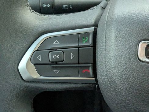 Used 2025 Jeep Compass Limited AWD/4WD image 26