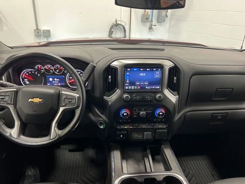 Certified 2022 Chevrolet Silverado 1500 LTZ image 13