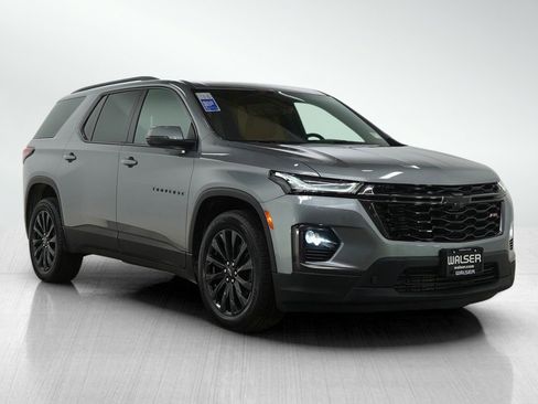 Used 2024 Chevrolet Traverse RS image 7