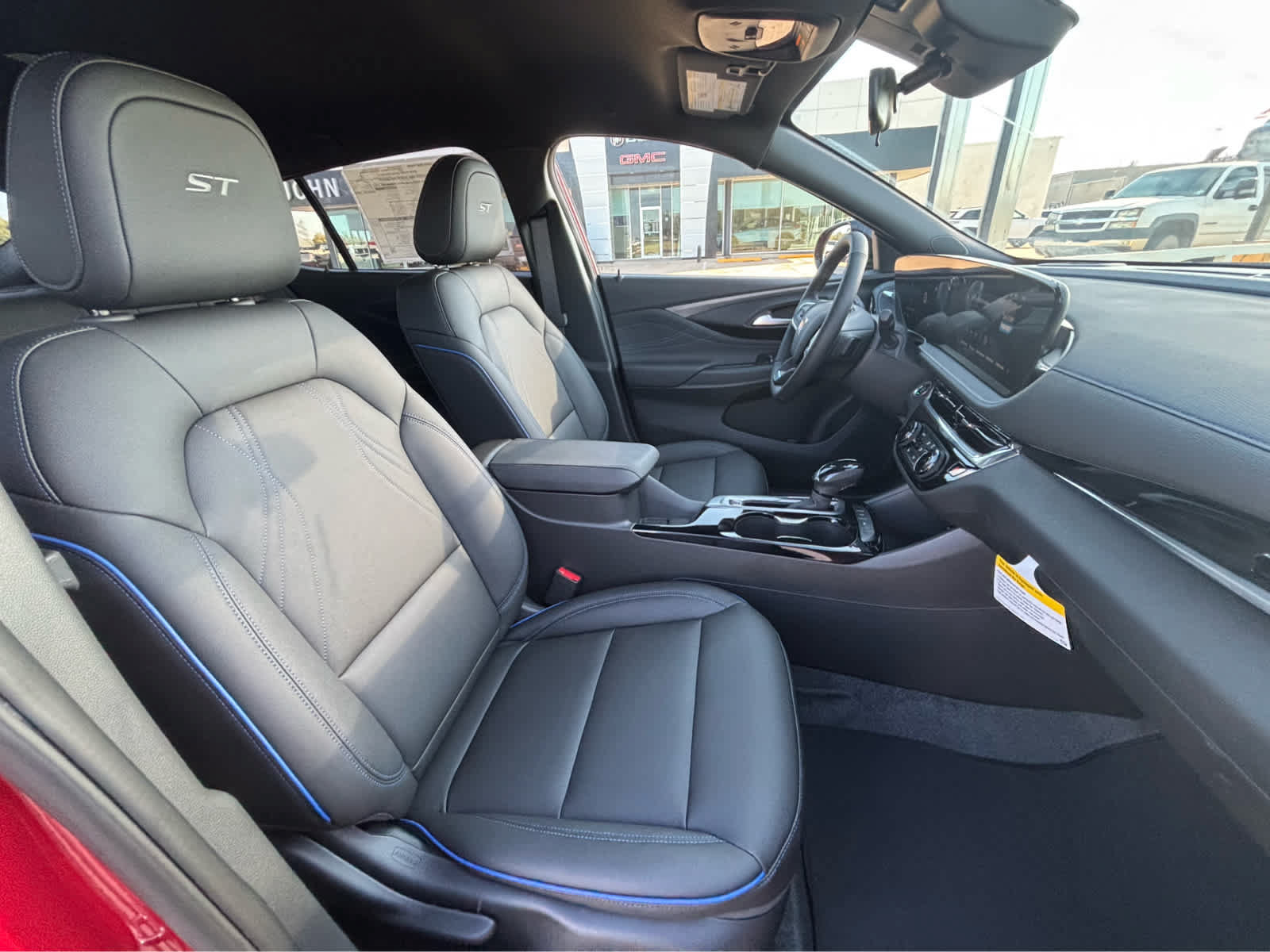 New 2026 Buick Envista Sport Touring w/ Convenience I Package FWD image 12