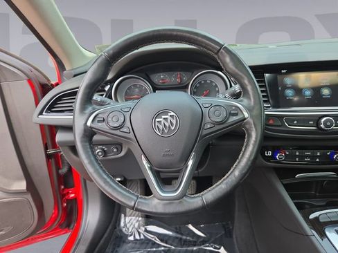 Used 2018 Buick Regal Essence w/ Driver Confidence Package #1 AWD/4WD image 13
