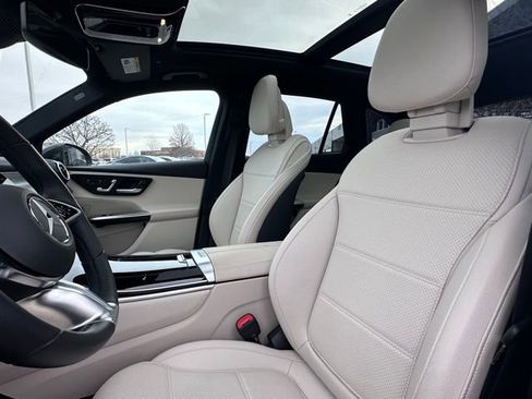 Certified 2024 Mercedes-Benz GLC 300 4MATIC w/ Advanced USB Package image 19