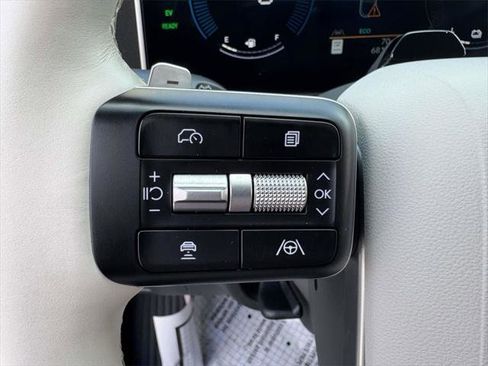 Used 2025 Hyundai Santa Fe SEL image 20