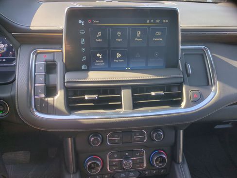 Certified 2024 Chevrolet Suburban Premier w/ Premium Package image 11