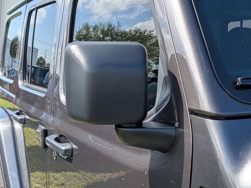 New 2026 Jeep Wrangler Unlimited Sahara AWD/4WD image 11