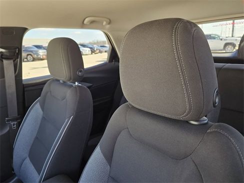 Used 2021 Chevrolet TrailBlazer LT image 23