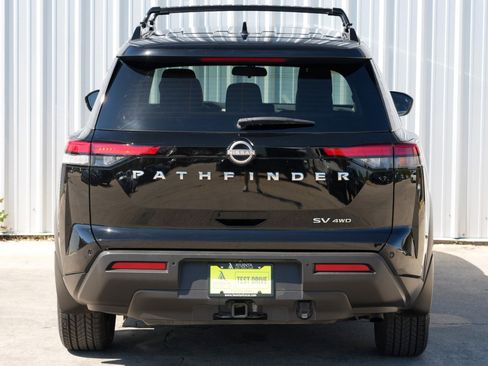 Used 2022 Nissan Pathfinder SV w/ SV Premium Package image 48