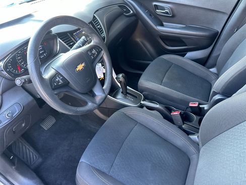 Used 2020 Chevrolet Trax LS w/ Tint and Cruise Package image 9