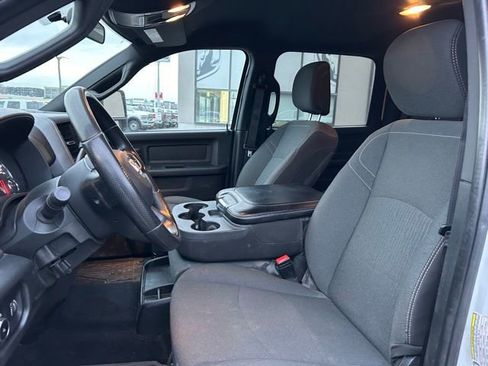 Certified 2024 RAM 3500 Tradesman w/ Chrome Appearance Group image 17