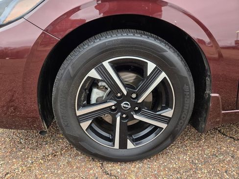 Used 2024 Nissan Sentra SV w/ All-Weather Package image 27