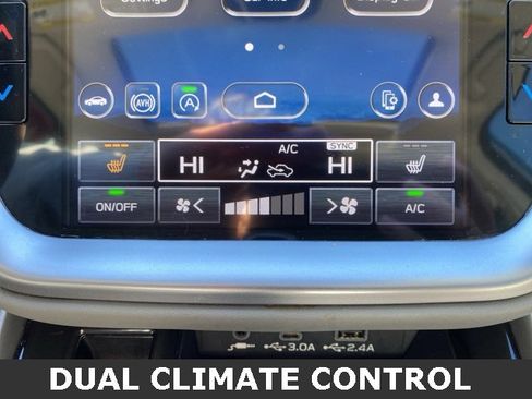 Used 2023 Subaru Outback Limited image 11