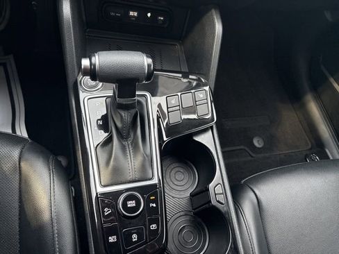 Used 2023 Kia Sportage EX image 20
