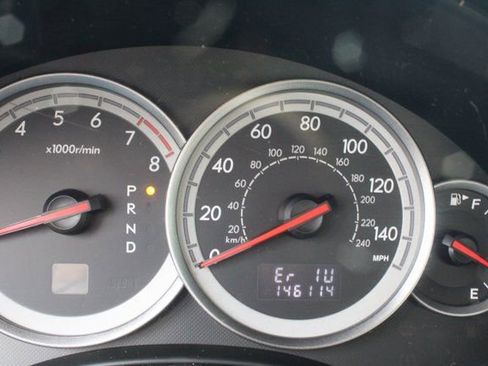 Used 2005 Subaru Outback 3.0R L.L. Bean image 23