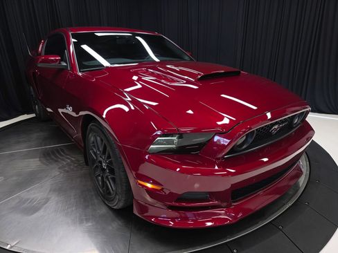 Used 2014 Ford Mustang GT Premium w/ Comfort Package RWD image 50