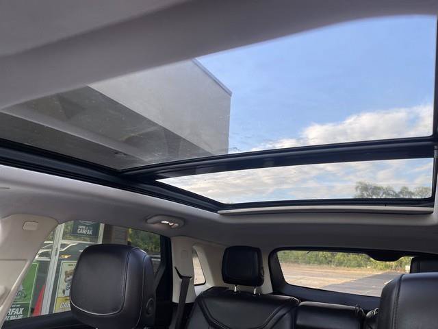 Used 2019 Cadillac XT5 Luxury AWD/4WD image 14